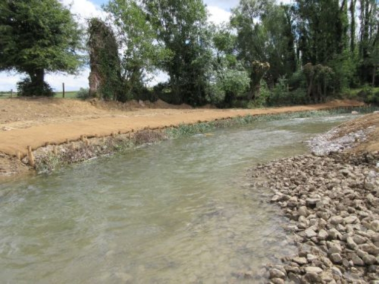 Des travaux de rétablissement de la continuité écologique de la Lys pour rétablir le bon fonctionnement de la vie aquatique