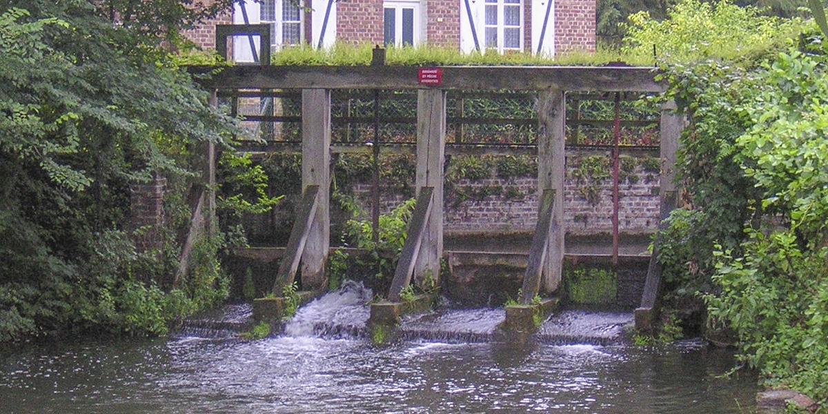 barrage_vermand_vannage_attilly_08072005_aeap.jpg
