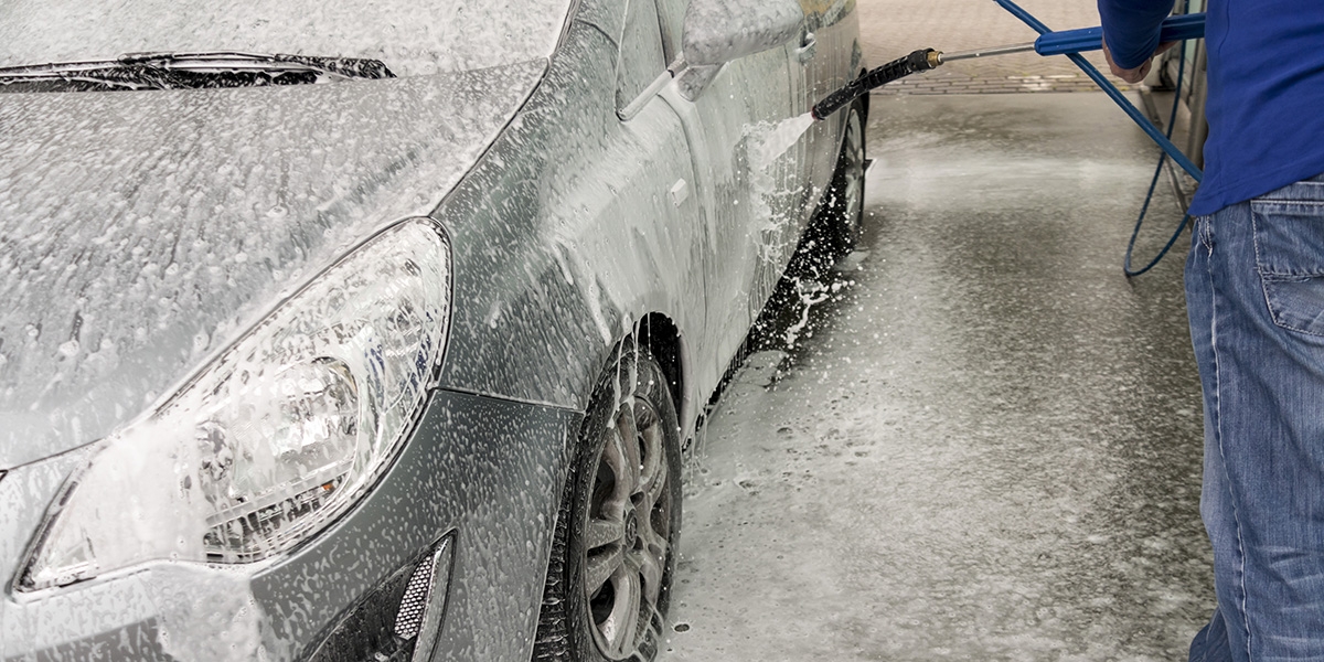 lavage_auto_fotolia_86650241.jpg