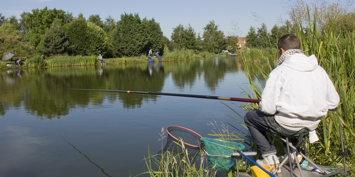 pecheurs_mare_des_periseaux_16_24062009_jlvandeweghe-aeap.jpg